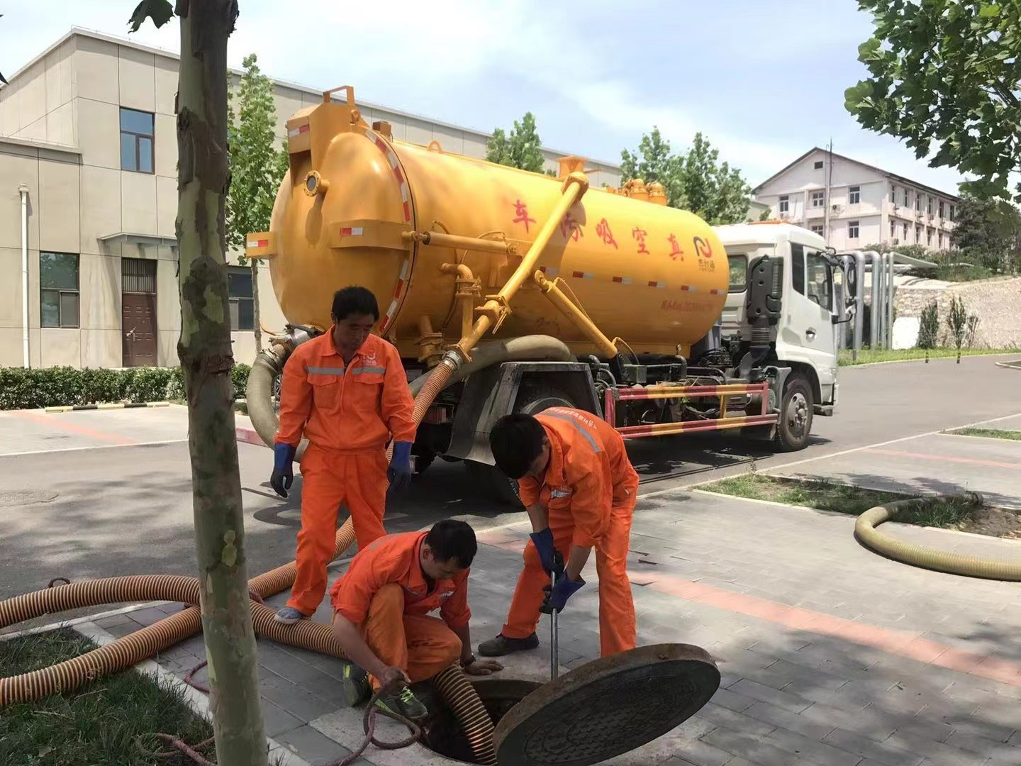 庆云化粪池清理与5-8吨吸粪车施工效率分析